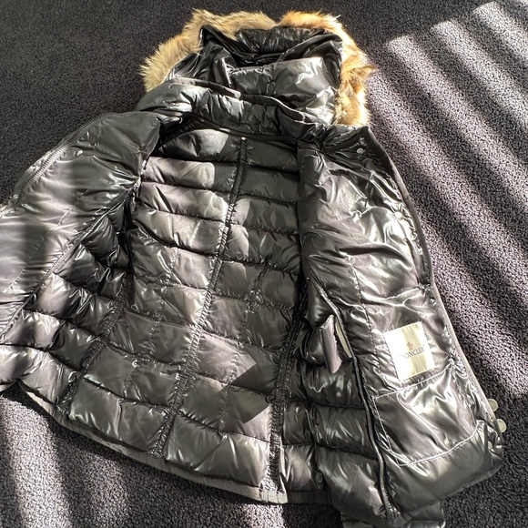 Moncler black puffer jacket - Picture 3 of 6